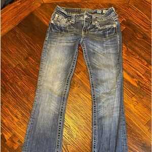 miss me jeans 26 x 34 bootcut Full laced pocket With bling pocket Tabs.